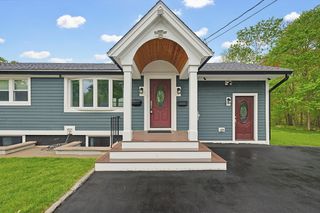 20 Mulhall Dr, Ashland, MA 01721