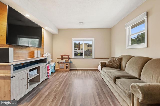 2 BUCKINGHAM, Eastampton, NJ 08060