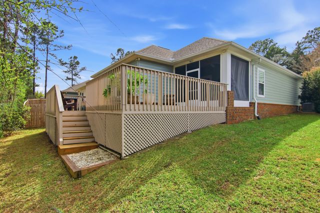 169 N Marsh Landing, Freeport, FL 32439