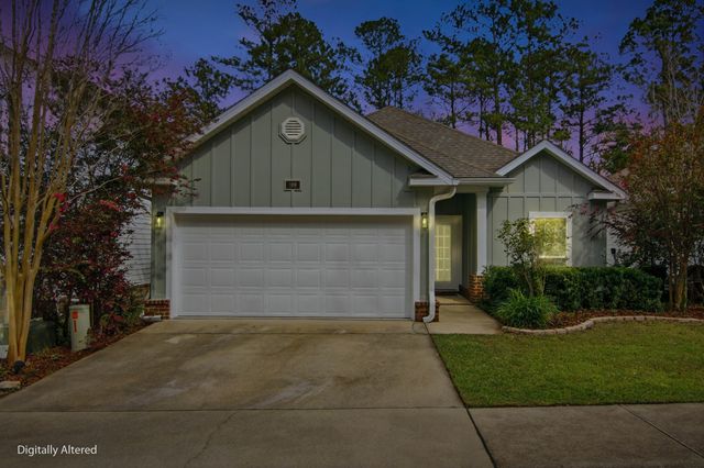 169 N Marsh Landing, Freeport, FL 32439