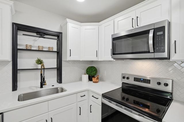 2670 Louise Drive, North Charleston, SC 29405