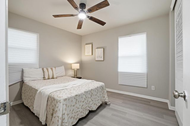 2670 Louise Drive, North Charleston, SC 29405