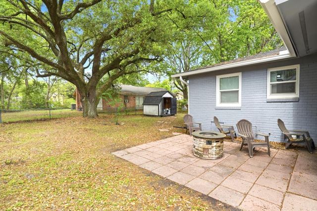 2670 Louise Drive, North Charleston, SC 29405