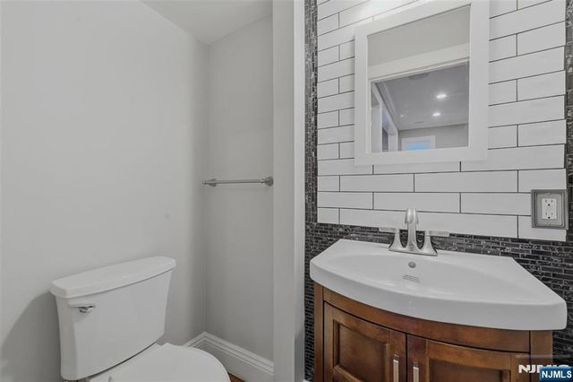 198 Preston Street, Ridgefield Park, NJ 07660