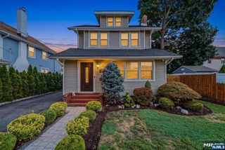 198 Preston Street, Ridgefield Park, NJ 07660