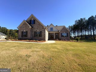 2080 Beebalm Drive, Statham, GA 30666
