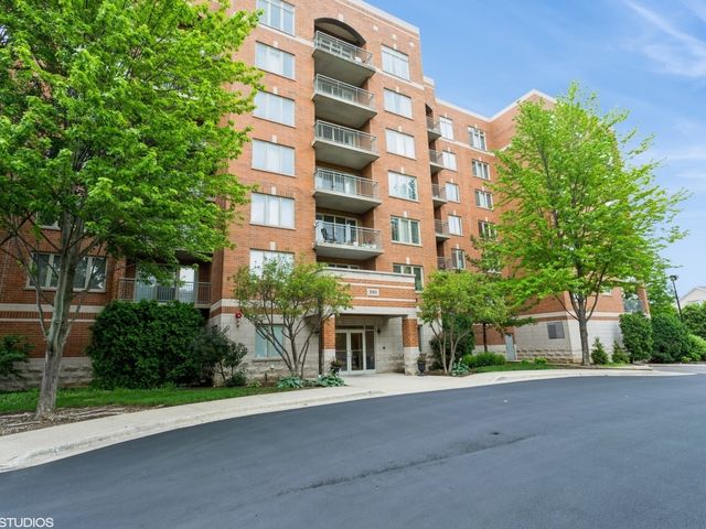 390 S Western Avenue 512, Des Plaines, IL 60016