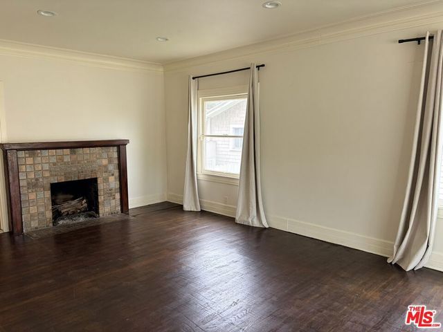 2142 S Victoria Avenue, Los Angeles, CA 90016