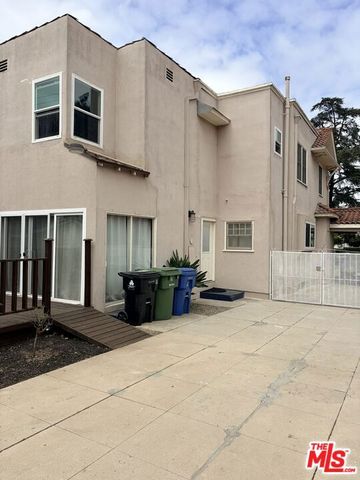 2142 S Victoria Avenue, Los Angeles, CA 90016