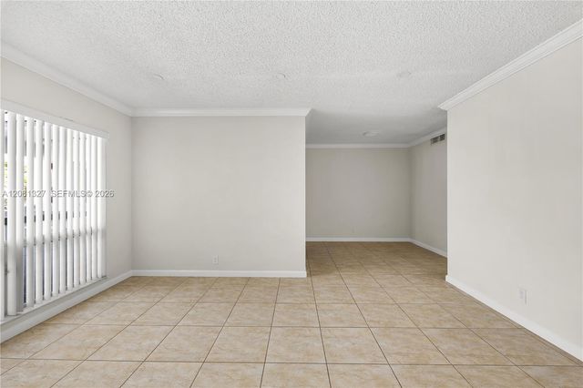 5420 Hollywood Boulevard 202, Hollywood, FL 33021