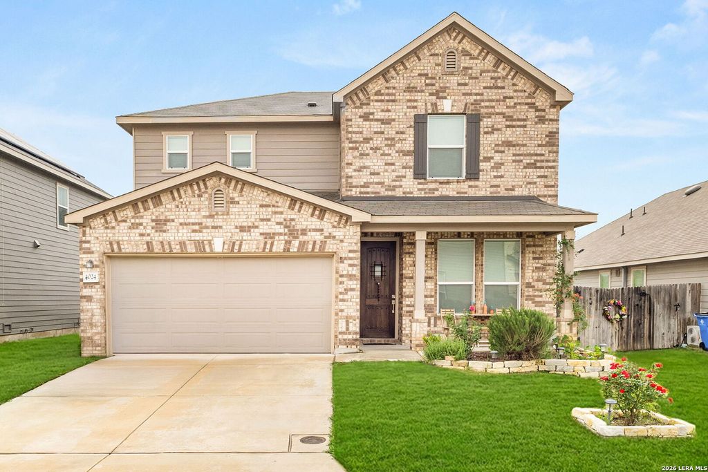 4024 SUNFIELD DR, Seguin, TX 78155