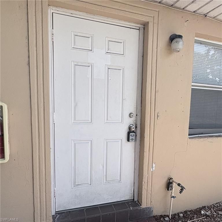 712 Karlov ST, Fort Myers, FL 33916