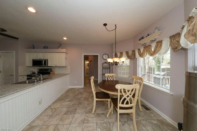 2141 Bierce DR, Virginia Beach, VA 23454