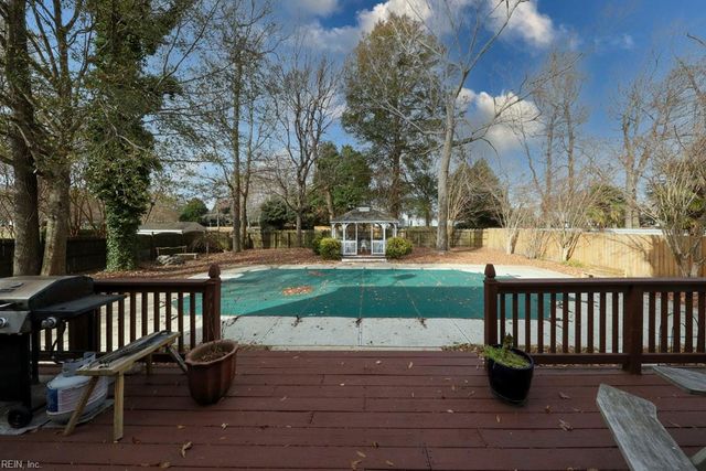 2141 Bierce DR, Virginia Beach, VA 23454