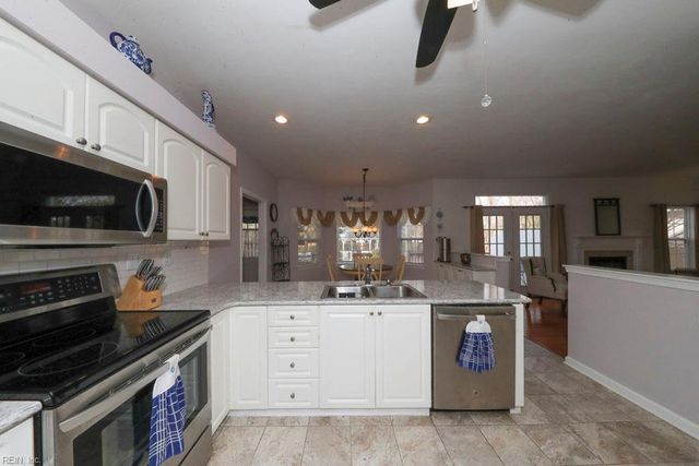 2141 Bierce DR, Virginia Beach, VA 23454