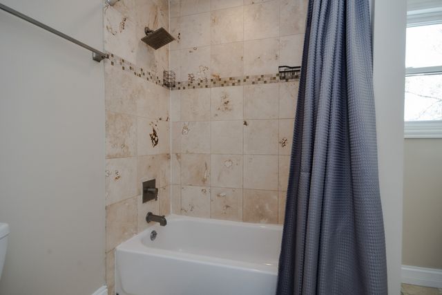 3142 SUNSET Lane, Franklin Park, IL 60131