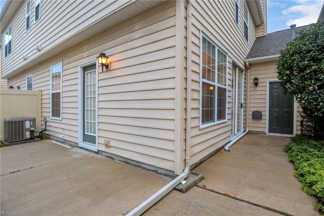 2165 Tarleton Oaks DR, Virginia Beach, VA 23464