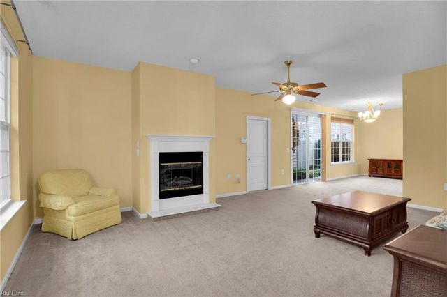 2165 Tarleton Oaks DR, Virginia Beach, VA 23464