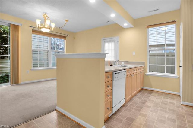 2165 Tarleton Oaks DR, Virginia Beach, VA 23464