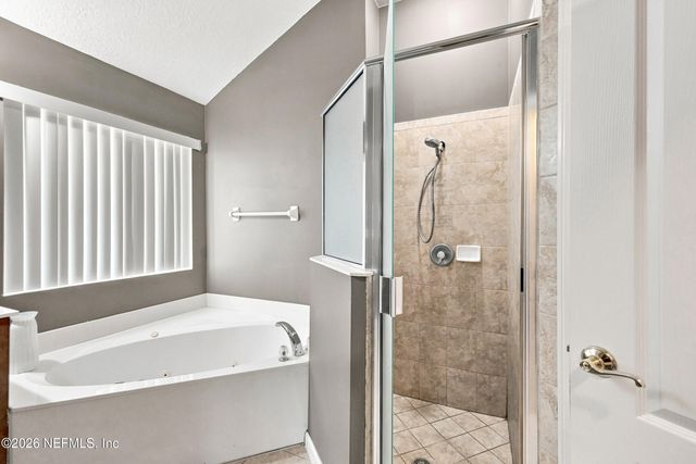 604 REFLECTION COVE Road, Jacksonville, FL 32218