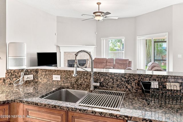 604 REFLECTION COVE Road, Jacksonville, FL 32218