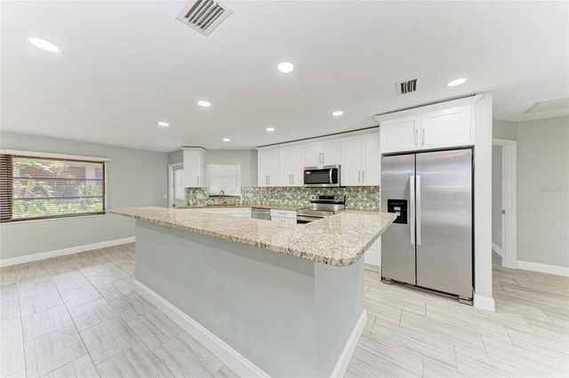 627 ALLIGATOR DRIVE, Venice, FL 34293