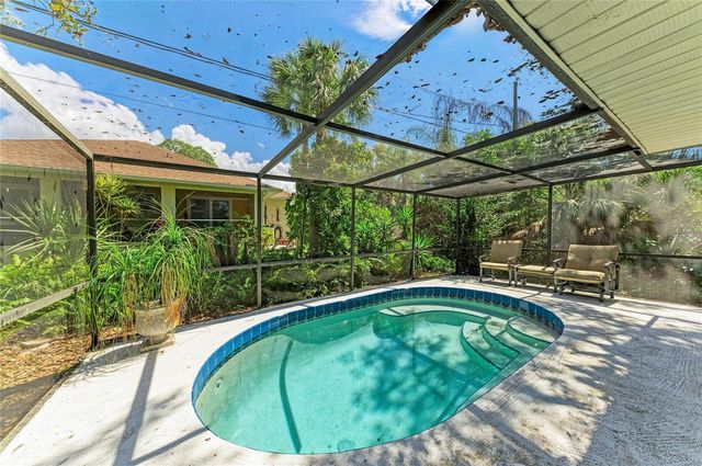 627 ALLIGATOR DRIVE, Venice, FL 34293