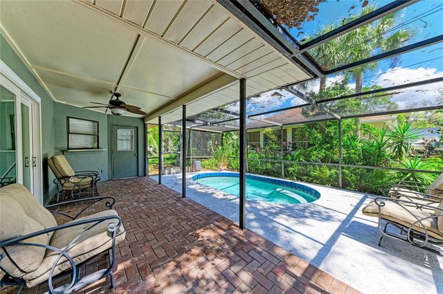 627 ALLIGATOR DRIVE, Venice, FL 34293