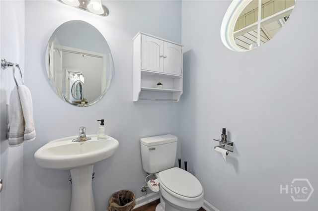 42 Chapel Lake N, Savannah, GA 31419