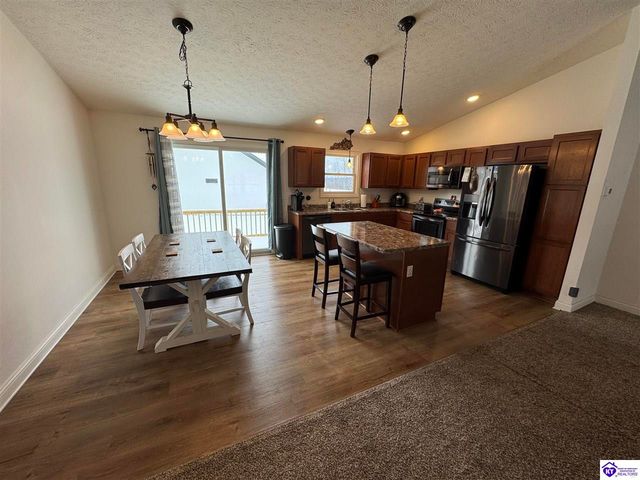 309 River Cliff Boulevard, Brandenburg, KY 40108