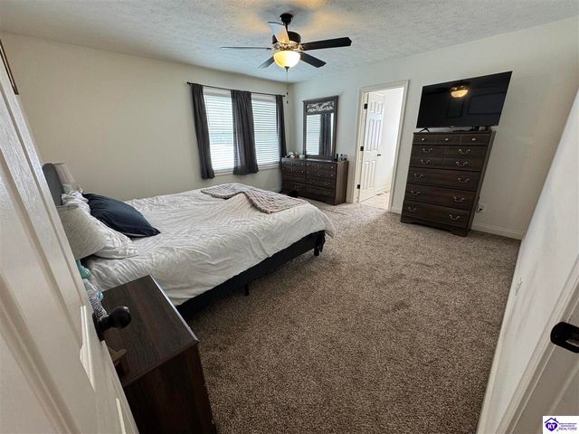 309 River Cliff Boulevard, Brandenburg, KY 40108