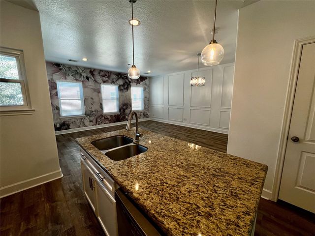 312 Mission Lane, Houston, TX 77011