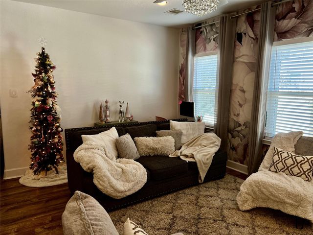 312 Mission Lane, Houston, TX 77011