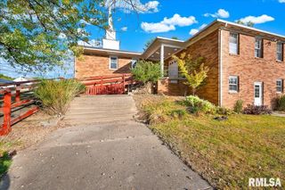 632 GROVELAND Street, Creve Coeur, IL 61610