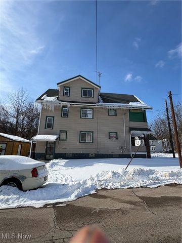 628 Bellevue Avenue, Akron, OH 44307