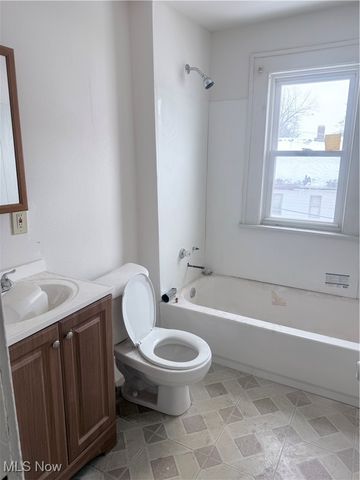 628 Bellevue Avenue, Akron, OH 44307