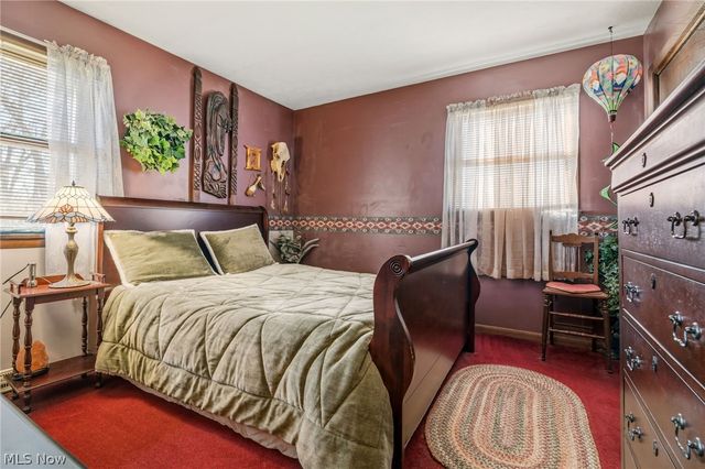 13100 Market Avenue N, Hartville, OH 44632