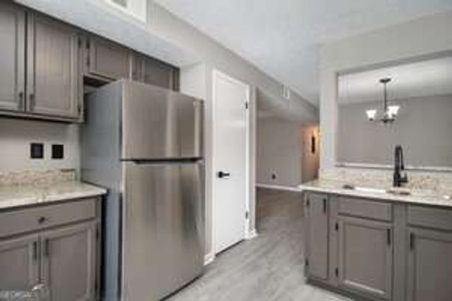 9432 Cypress Lane, Jonesboro, GA 30238