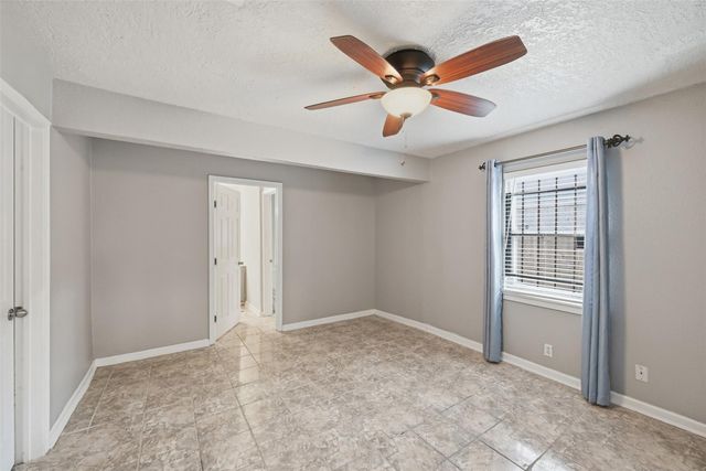 3609 Dawson Lane, Houston, TX 77051