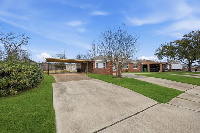 3609 Dawson Lane, Houston, TX 77051