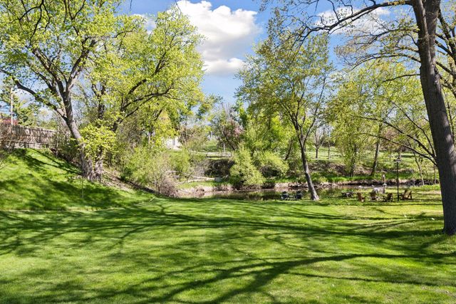 3812 W 57th Street, Edina, MN 55410