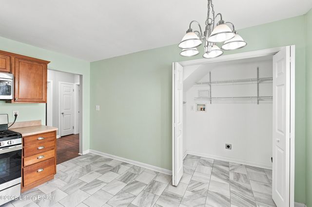 1564 S Shelby St, Louisville, KY 40217