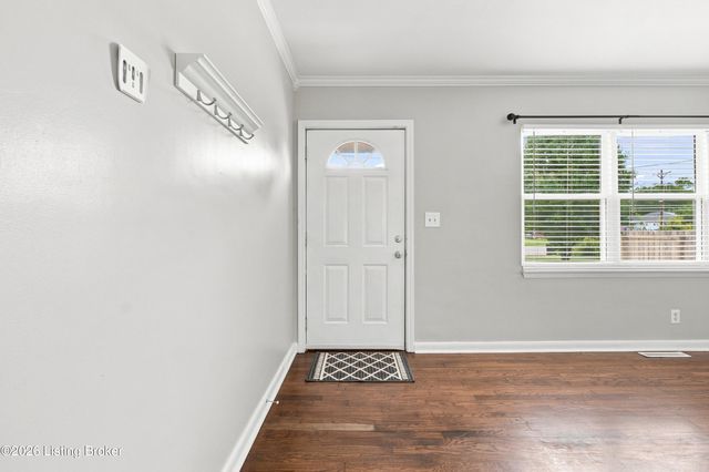 1564 S Shelby St, Louisville, KY 40217
