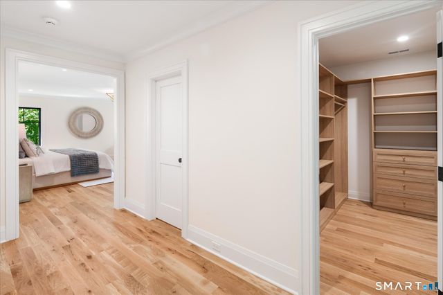 16 Katydid Lane, Weston, CT 06883