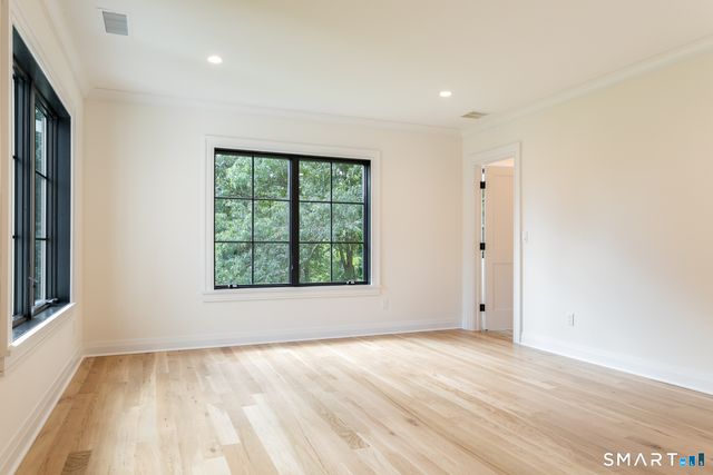 16 Katydid Lane, Weston, CT 06883
