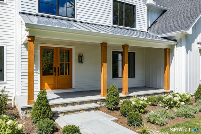 16 Katydid Lane, Weston, CT 06883