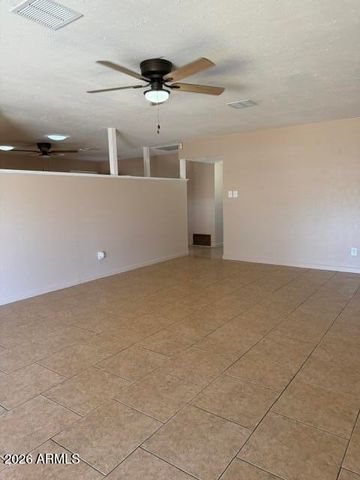 4949 W VERDE Lane, Phoenix, AZ 85031