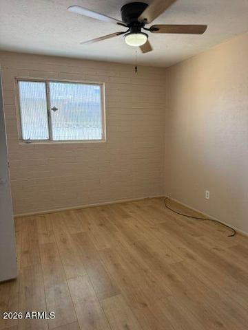 4949 W VERDE Lane, Phoenix, AZ 85031