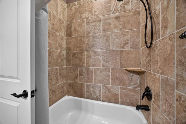 2013 Skybrooke Lane, Hoschton, GA 30548