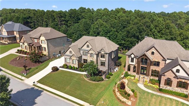 2013 Skybrooke Lane, Hoschton, GA 30548